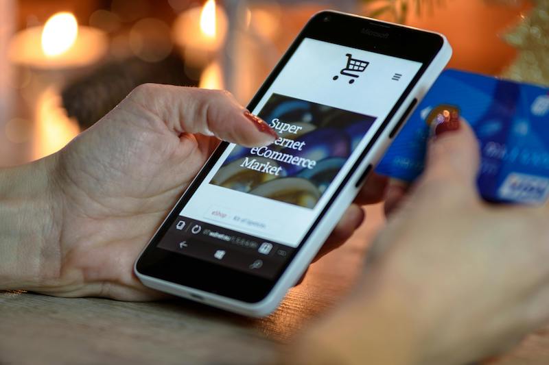 Il mondo dell'e-commerce, cosa significa essere competitivi in Italia nel 2024?